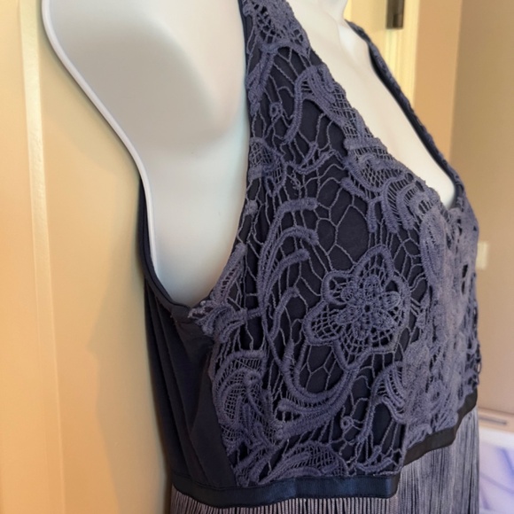 Boston Proper Sleeveless Dress with Embroidery & Fringe Size 8 - Picture 8 of 13